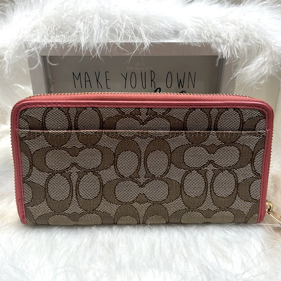 Coach Brown/pink trim wallet, EUC - Picture 4 of 8
